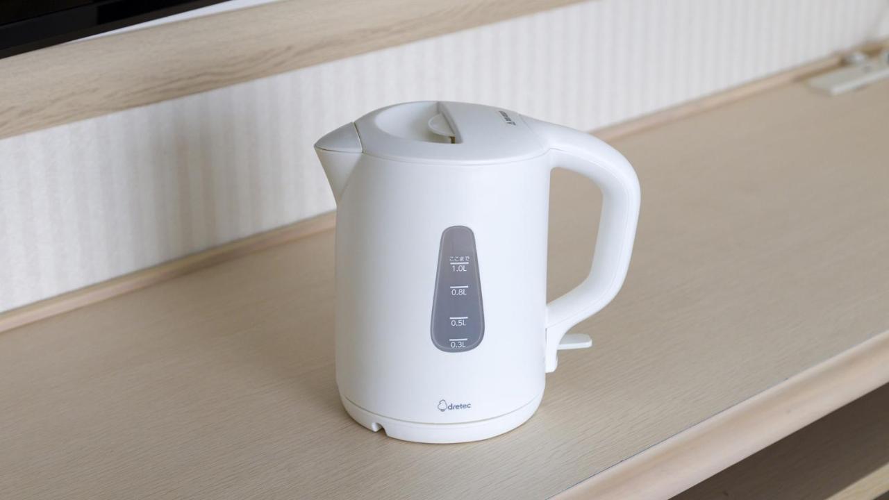 Toyoko Inn Hokkaido Sapporo-Eki Nishi-Guchi Hokudai Mae Kültér fotó