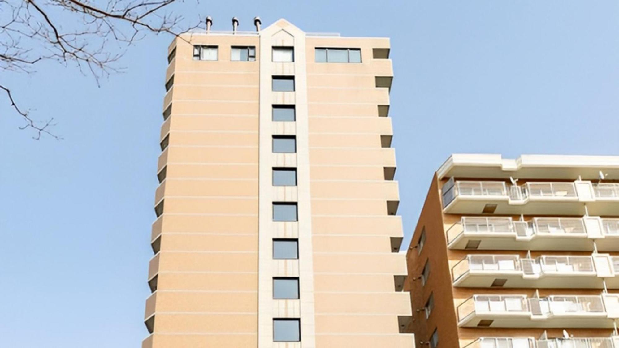 Toyoko Inn Hokkaido Sapporo-Eki Nishi-Guchi Hokudai Mae Kültér fotó