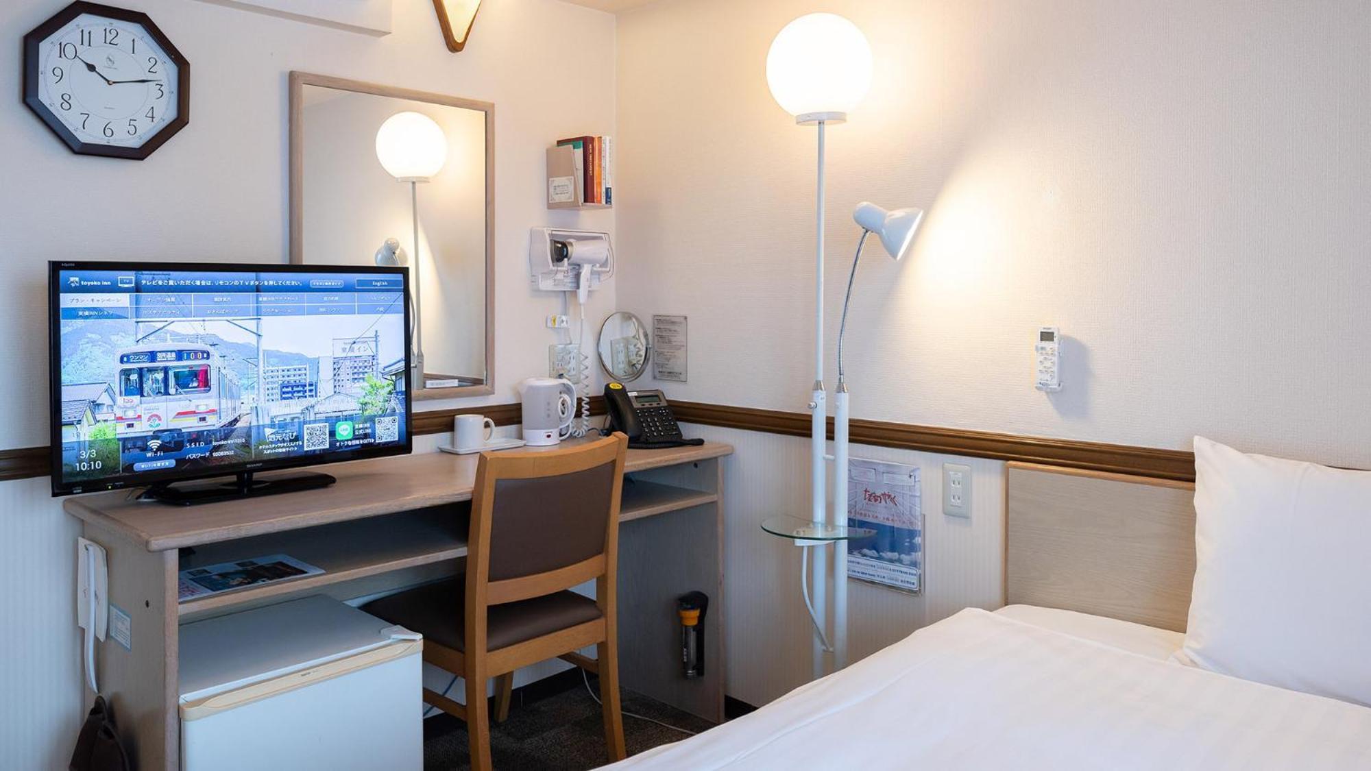Toyoko Inn Hokkaido Sapporo-Eki Nishi-Guchi Hokudai Mae Kültér fotó